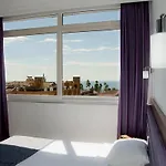 Sealine מלון 3*