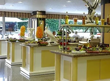 Готель Sealine Аланія