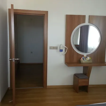 Готель Sealine 3*
