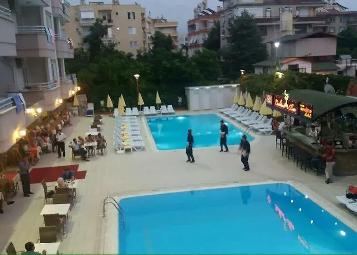 Готель Sealine